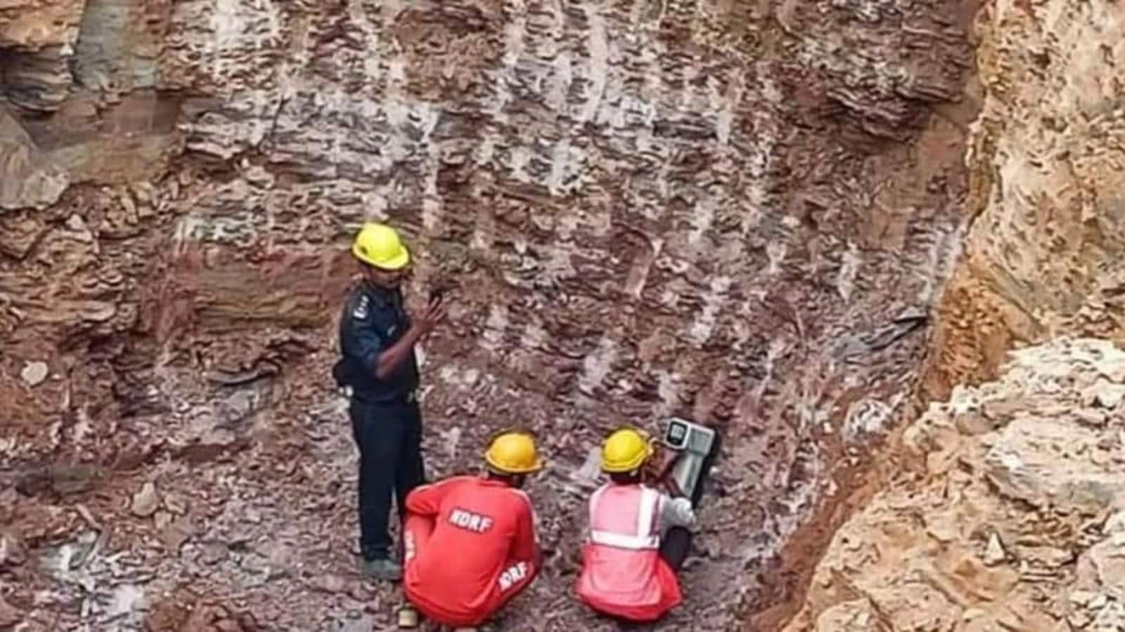 Uttar Pradesh: 6-yr-old boy falls into borewell while playing in Hapur district, rescued safely