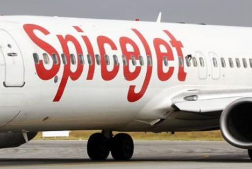 Amid heatwave in Delhi SpiceJet passengers made to sit without AC for 1 hr