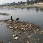 Siliguri Municipality is quick to clean the Mahananda River after Chhath Puja