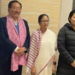 Chamling invites Mamata Banerjee to visit Sikkim