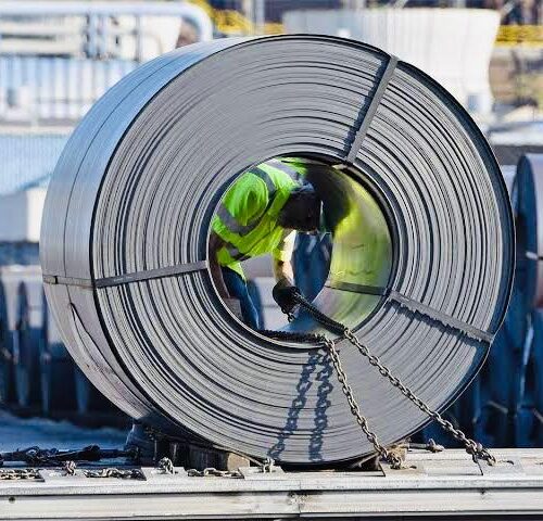 Aluminium futures decrease on weak demand