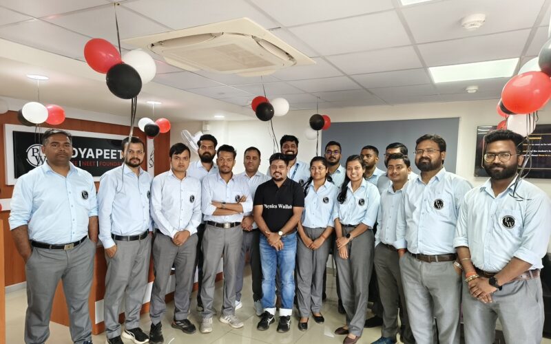 Physics Wallah launches first tech-enabled Vidyapeeth centre in Kharagpur