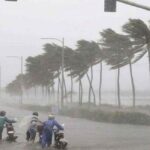 A strong storm damages the electrical supply in Rajabari Pukhuriporia, Teok