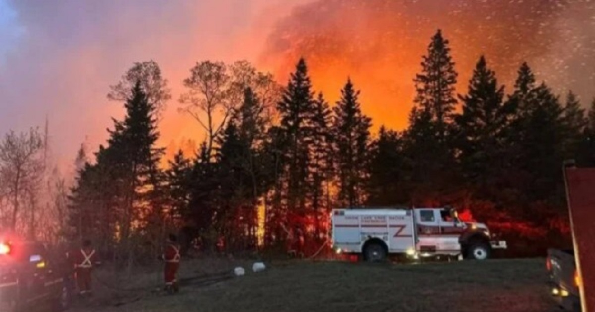 Canada Wildfires Force Thousands to Evacuate - The Purbottar